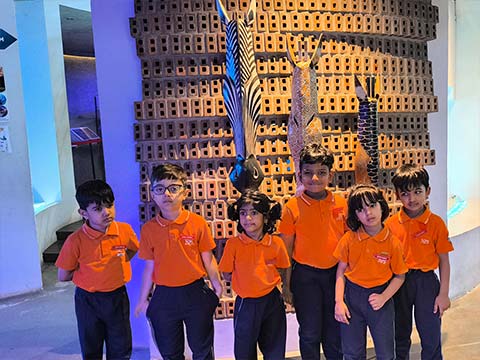 Montessori Aquarium Visit - 14