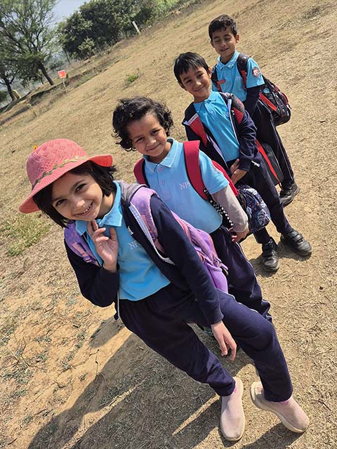  Montessori - Visit to a Strawberry Farm - 3