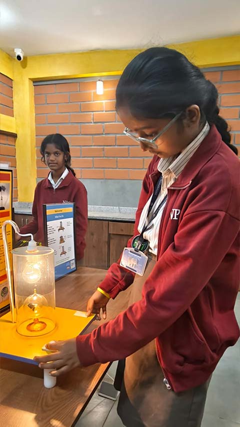 Grade 8 Field Trip - 7